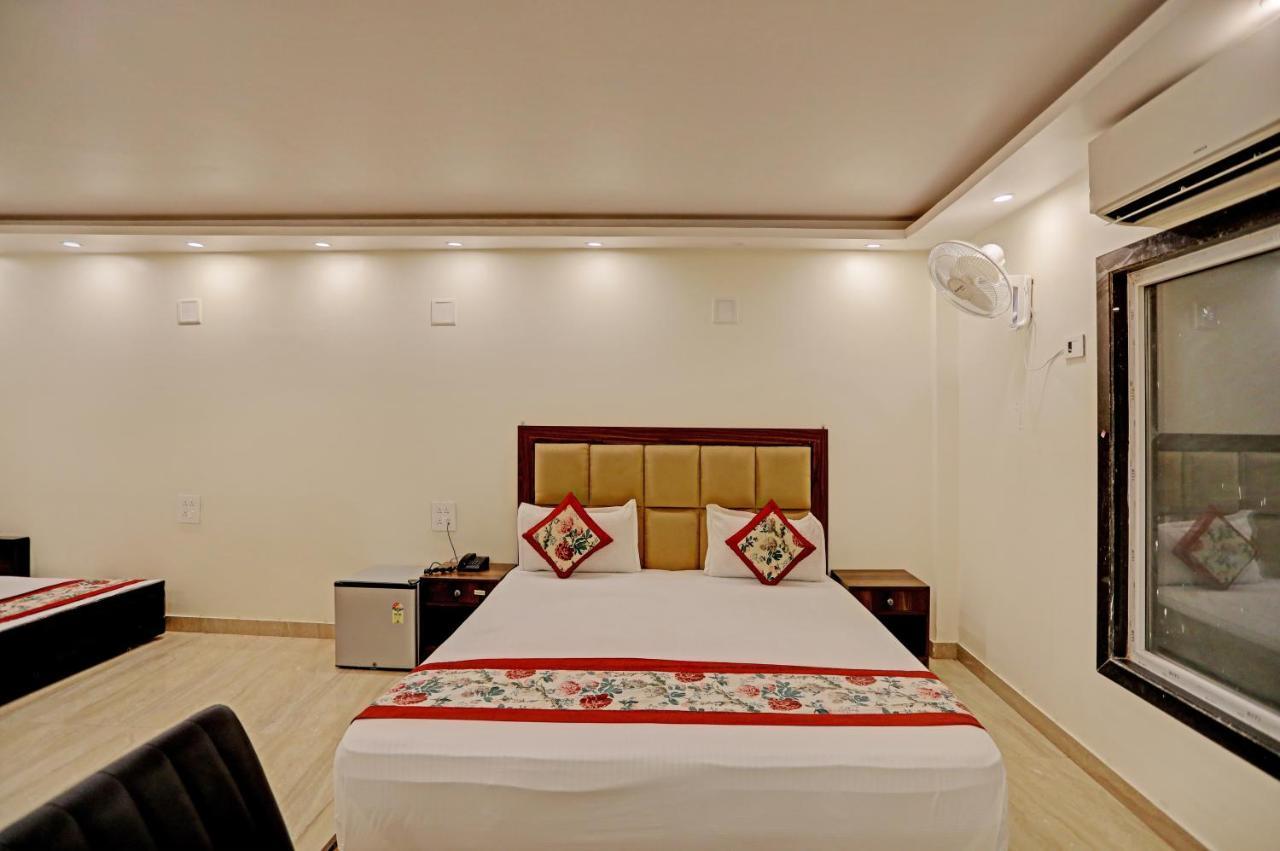 Staybook Hotel Atlanta New Delhi Train Station エクステリア 写真