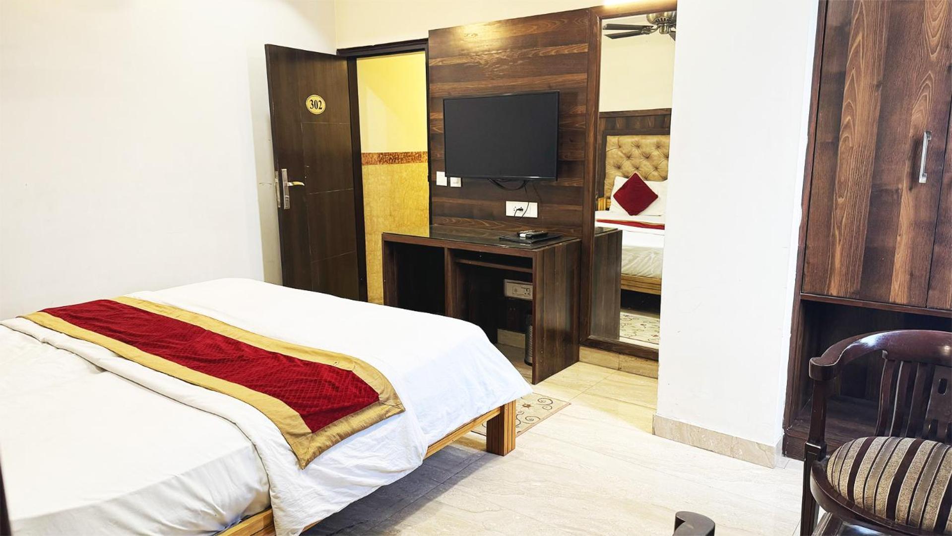 Staybook Hotel Atlanta New Delhi Train Station エクステリア 写真
